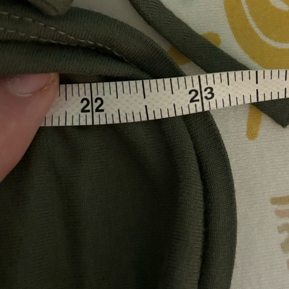 Neely Womens Long Sleeve Rouched Shirt Sz Small Stretchy Green - Picture 6 of 6